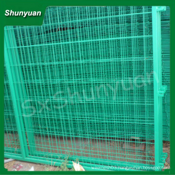 High security welded airport protective fence/razor wire protecting wire